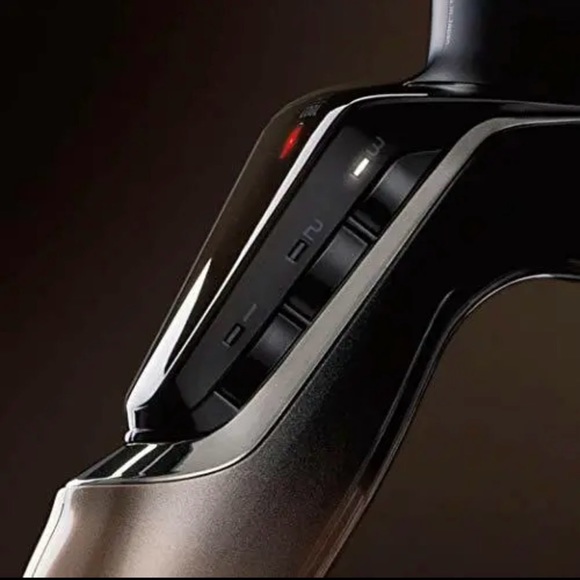 Bioprogramming LUMIELINA REPRONIZER  4D Plus Hair Dryer - Picture 2 of 7